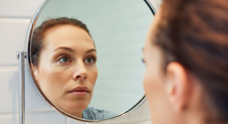 Dermatochalasis et Ptosis : Solutions et Compréhension