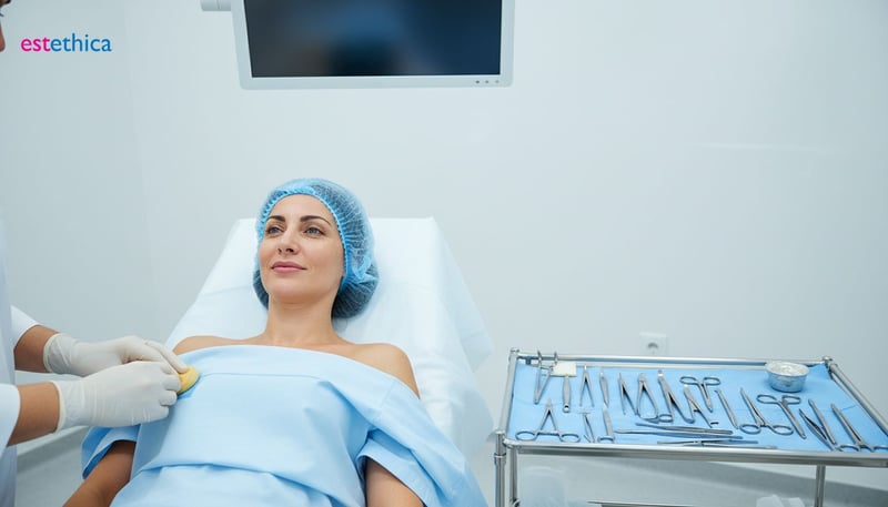 Chirurgie d'Augmentation Mammaire : Techniques et Déroulement