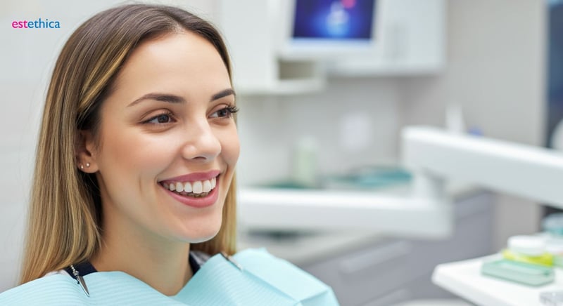 Restaurare dentară estetică, alegerea plombei potrivite